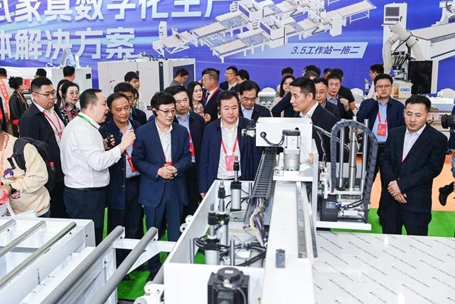 第八届中国（临沂）全屋定制精品展览会盛大开幕