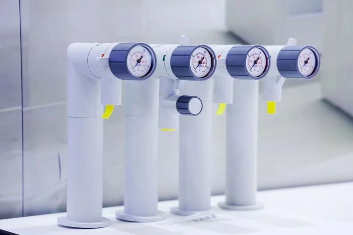 「实验室设备核心零部件展区」研创“零”界突破，光电融合科研新时代