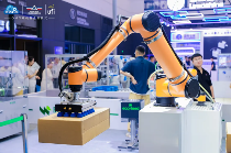 商潮涌动，活力无限！亚太国际智能装备博览会盛大开幕，引领智造未来新篇章！