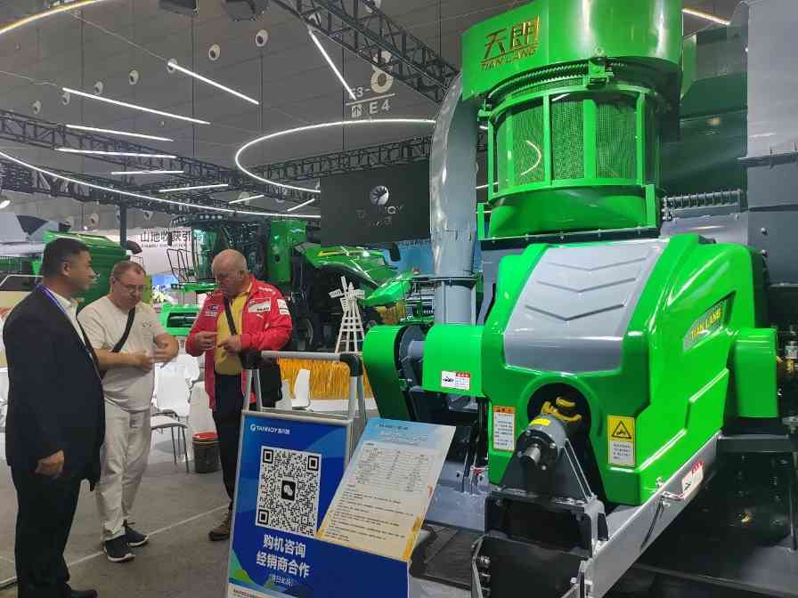 布局高端 收获未来 吉林天朗农业装备焕新亮相2024中国国际农机展