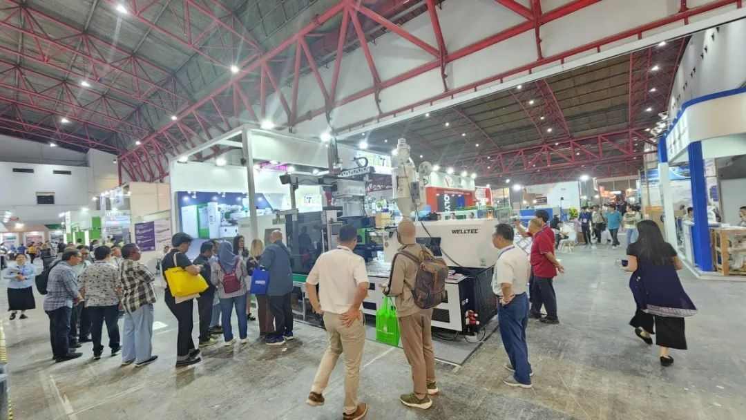 深耕东南亚市场 | 华大机械亮相2024印尼国际塑料展