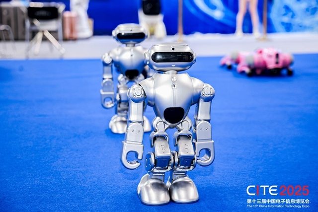 中国人形机器人天团火爆美国CES ，4月深圳CITE 2026具身智能再续精彩