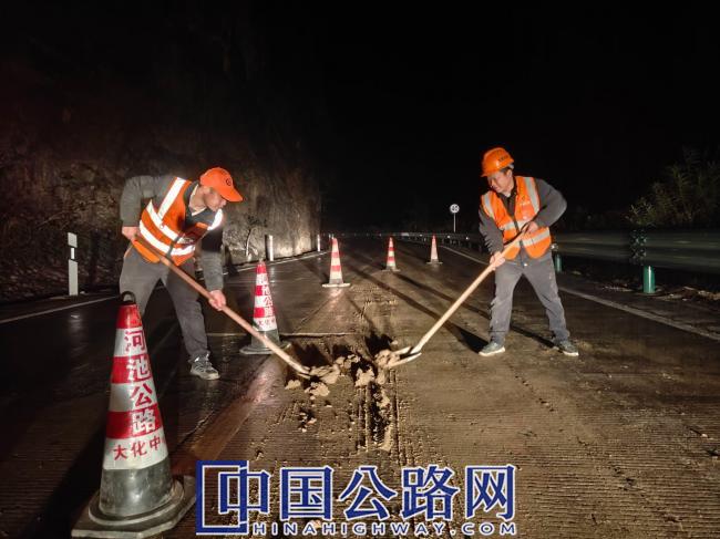 摄影月赛丨21-寒夜奋战（图）