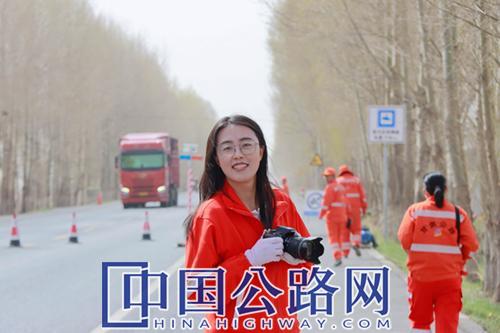 摄影月赛丨8-橘衣映雪，夜暖归程（图）