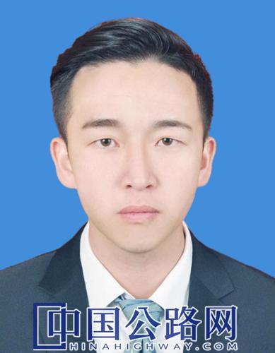 摄影月赛丨12-草原上的交通建设者（图）