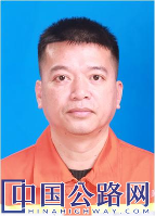 摄影月赛丨13-夜色里的“铺路石”（图）