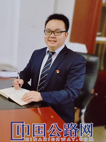 摄影月赛丨9-守护（图）