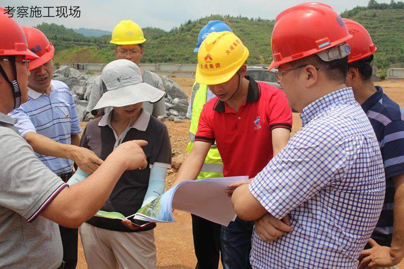 福建省专家组对武夷绕城项目进行品质工程评估