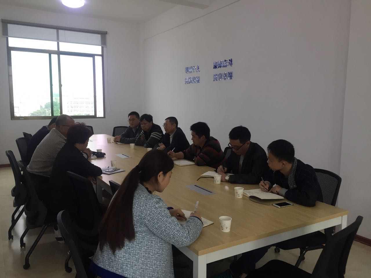 厦门市交通质监局总工余晓南一行莅临我司技术中心检查工作