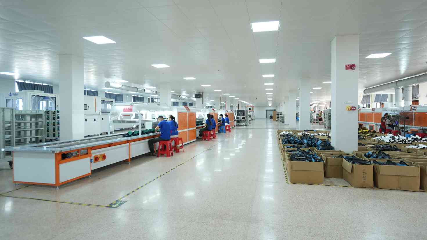 2026开年实拍!首套出口1500型沥青拌合站会装后发货现场 2026开年实拍!首套出口1500型沥青拌合站会装后发货现场