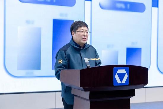 启新程 攀高峰 · 2026徐工道路营销工作会议聚势谋远，共赴征途