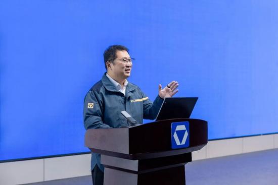 启新程 攀高峰 · 2026徐工道路营销工作会议聚势谋远，共赴征途