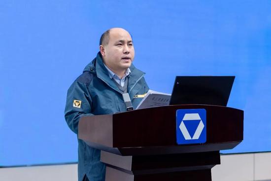 启新程 攀高峰 · 2026徐工道路营销工作会议聚势谋远，共赴征途