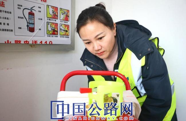 小白会客厅丨 致敬见义勇为的巾帼英雄——陈传香（图）