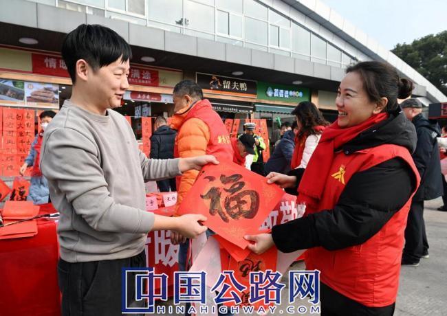 小白会客厅丨 致敬见义勇为的巾帼英雄——陈传香（图）