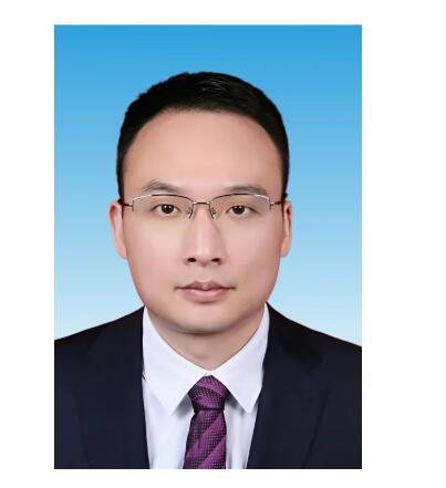 万东已任湖南高速集团党委副书记（图）