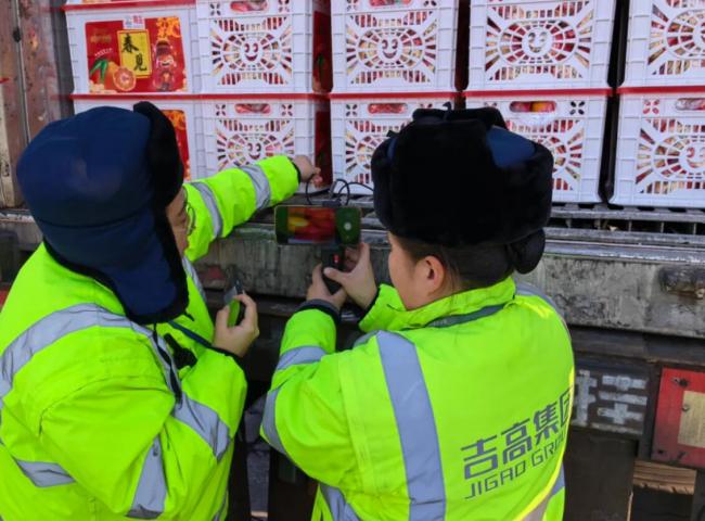 告别攀爬、全程可溯！看吉林高速如何用科技为绿通查验提质增效（图）