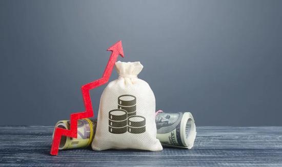 钢坯大涨50元，期钢涨超2%，钢价止跌反弹