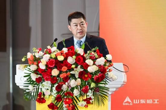 山东临工2026年商务大会隆重举行
