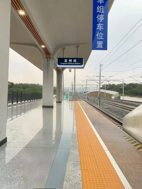 2025年，你打卡次数最多的车站是——