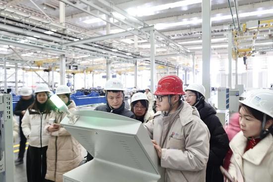 战略伙伴回访 | 湖北齐信团队赴我司参观交流