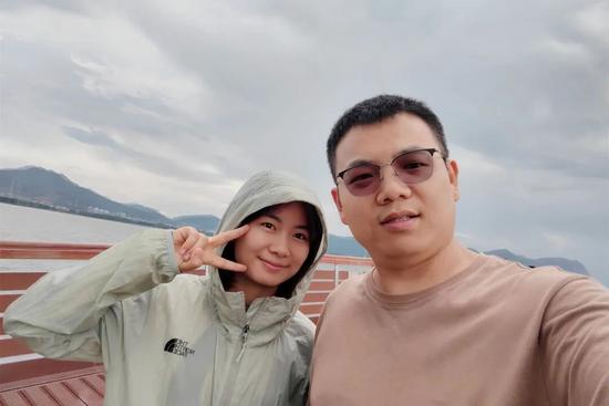 圆满“跨国恋”！这两名铁路人，回国结婚了｜火车·悦读