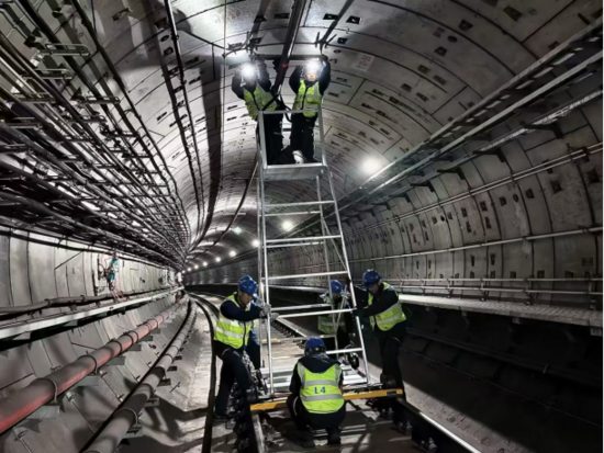 元旦护航丨百万客流下的温暖坚守