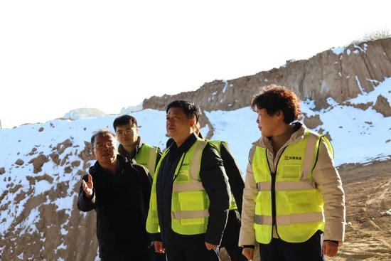 戴保民到公路运营公司山西项目经理部调研并开展慰问活动